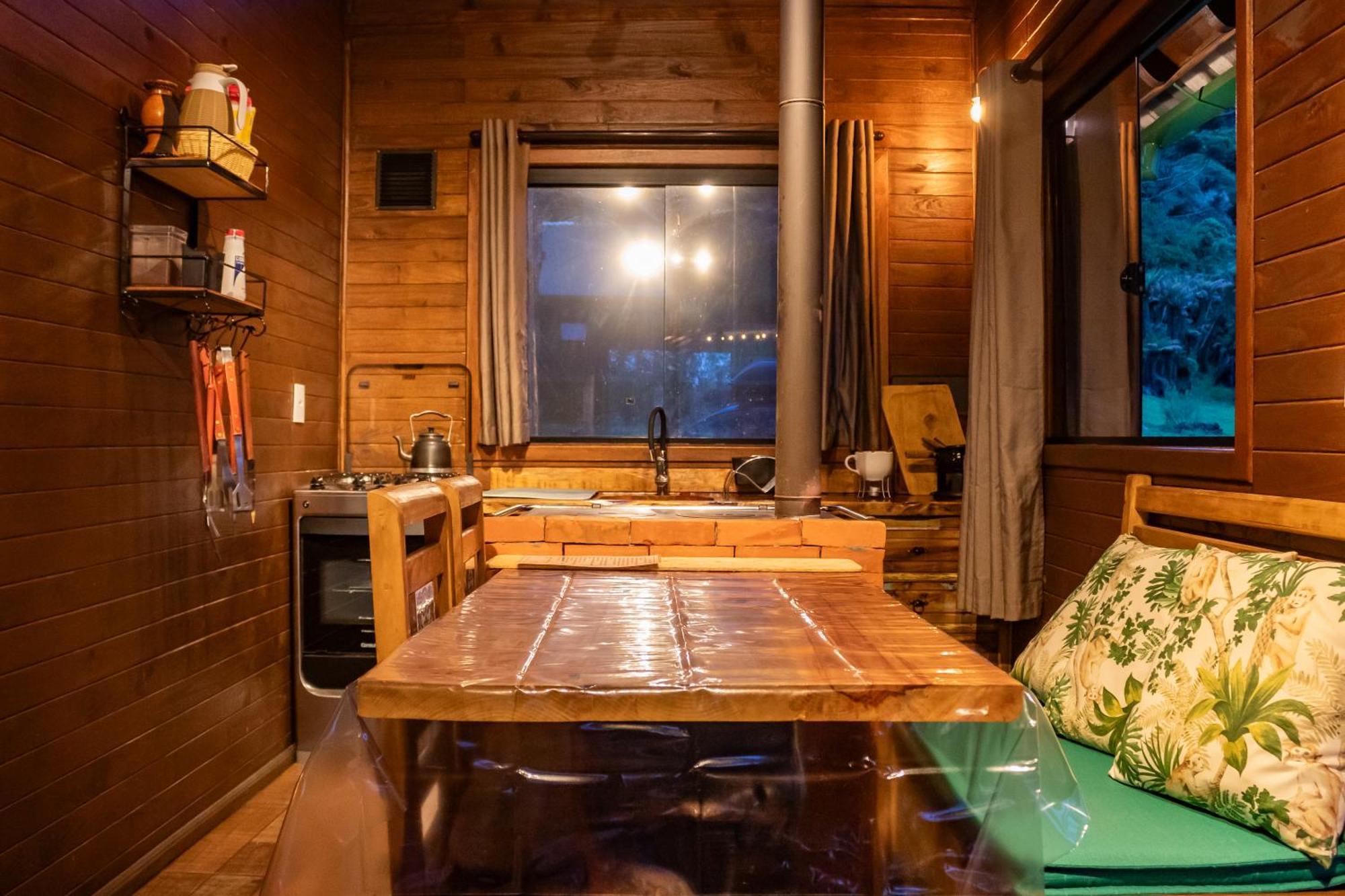 Casas Rainha Da Serra 02 Dorm Casal E Cozinha 乌鲁比西 外观 照片