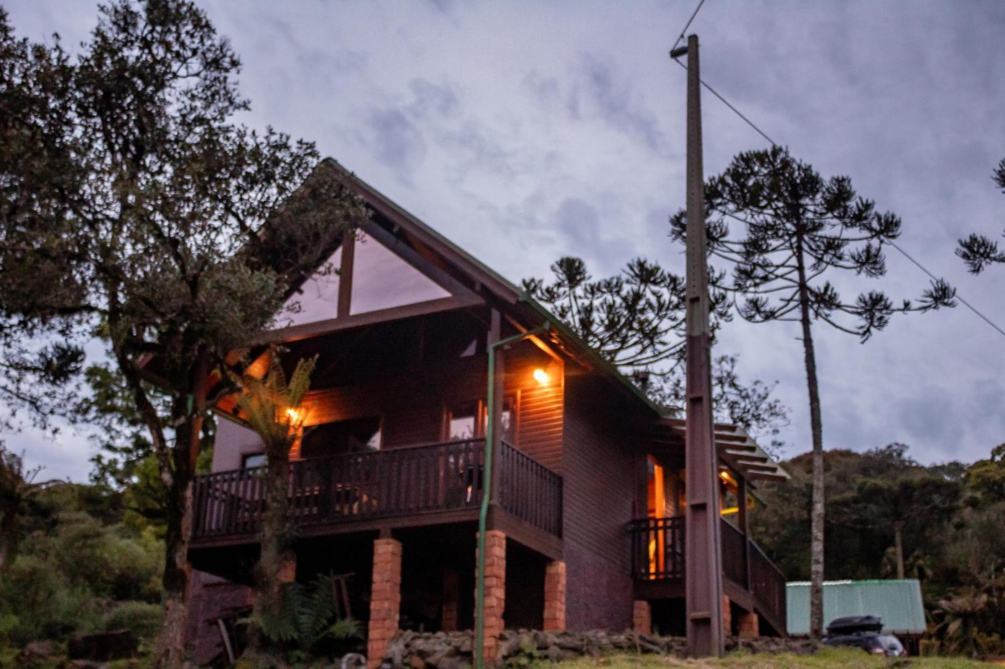 Casas Rainha Da Serra 02 Dorm Casal E Cozinha 乌鲁比西 外观 照片