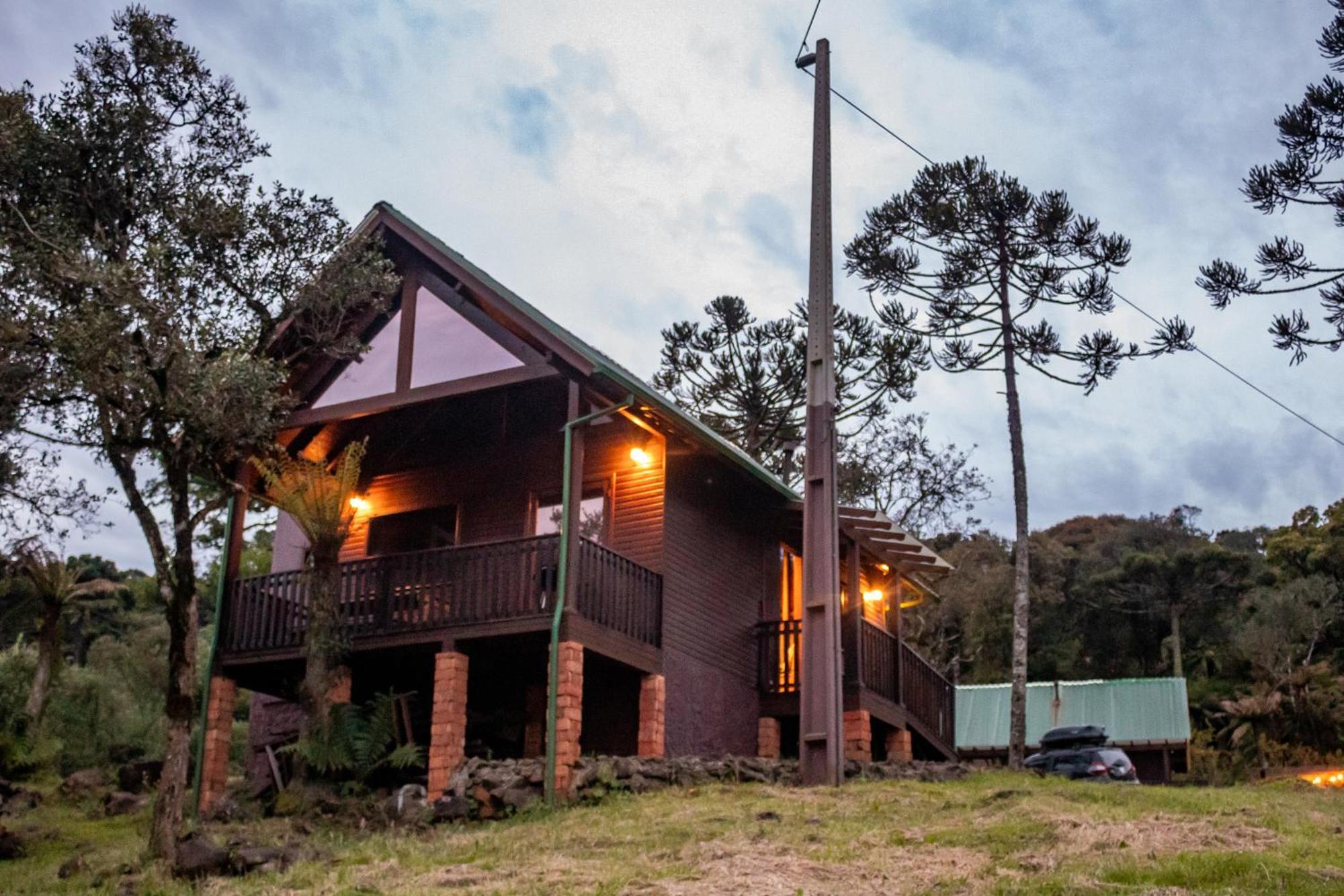 Casas Rainha Da Serra 02 Dorm Casal E Cozinha 乌鲁比西 外观 照片