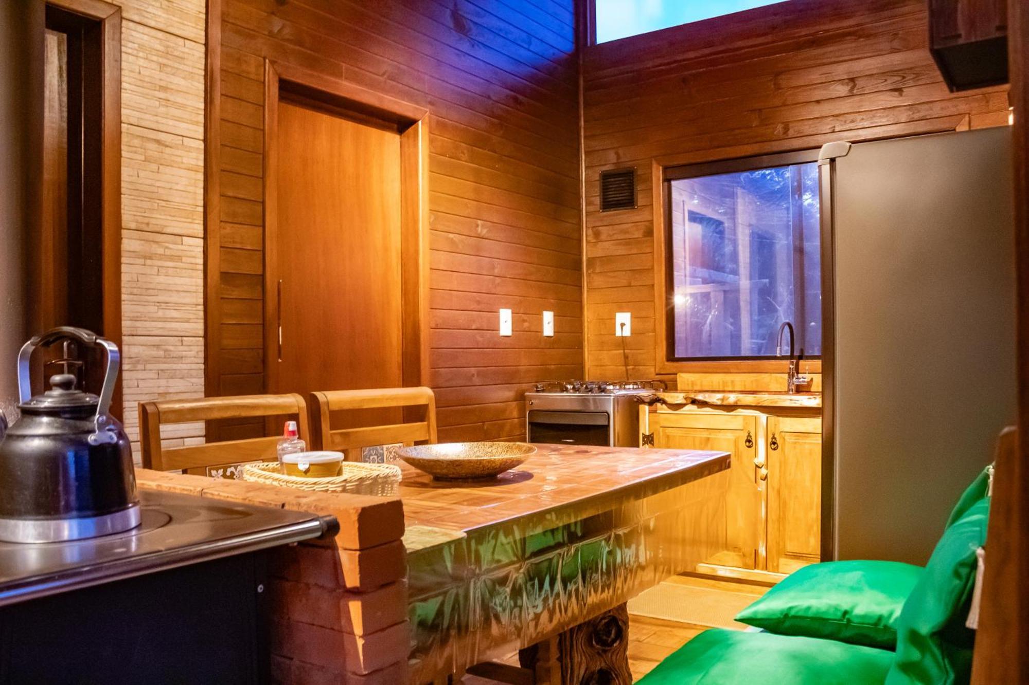 Casas Rainha Da Serra 02 Dorm Casal E Cozinha 乌鲁比西 外观 照片
