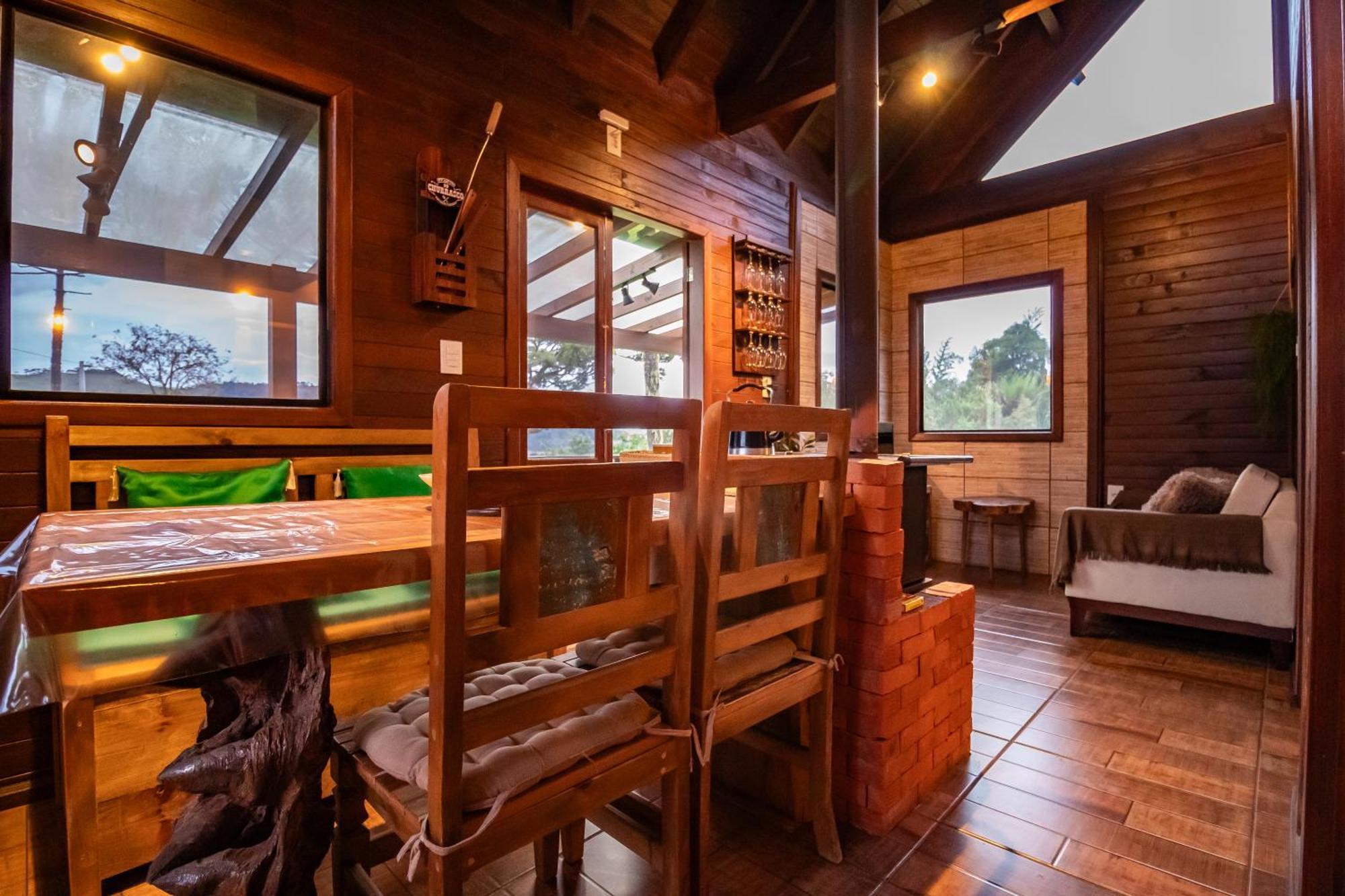 Casas Rainha Da Serra 02 Dorm Casal E Cozinha 乌鲁比西 外观 照片